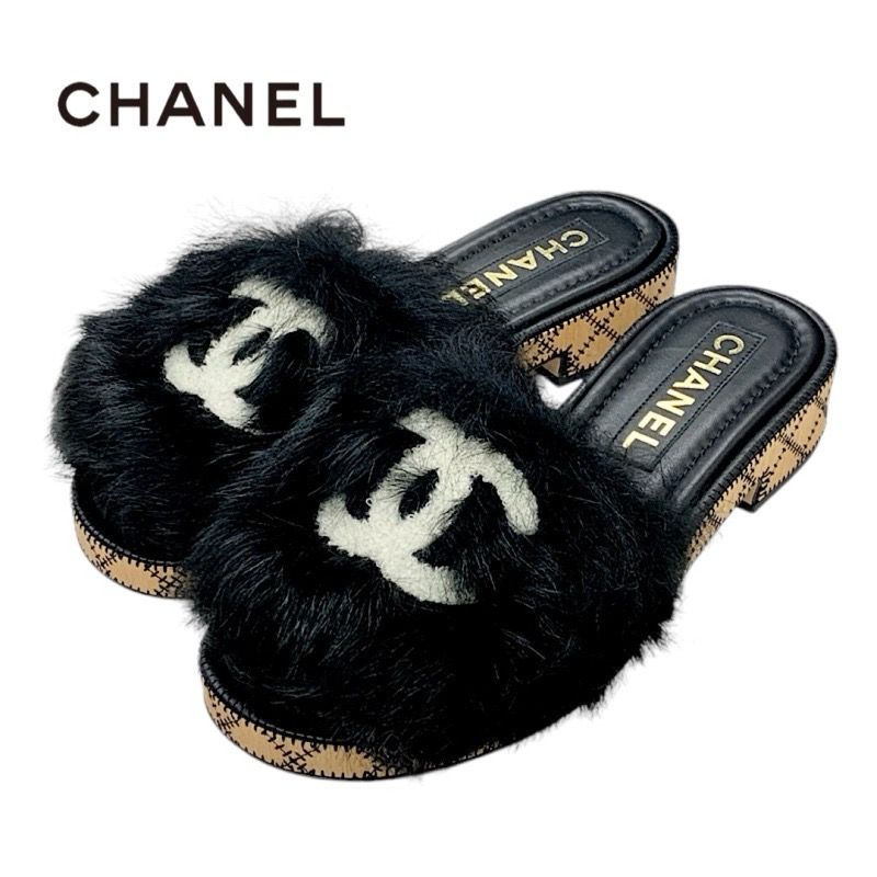 Chanel Sandals Shoes Fur Black White Black Here Mark Mules