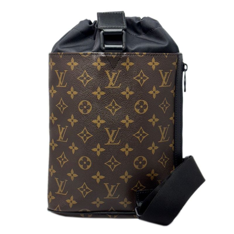 Louis Vuitton Shoulder Bag Monogram Chokes