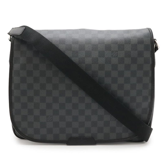 Louis Vuitton Damier Graphite Daniel GM Messenger Bag Shoulder Bag Crossbody