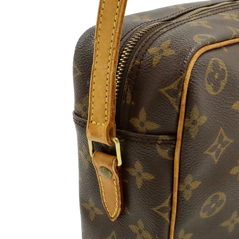 Louis Vuitton Monogram Trocadero 30 Shoulder Bag Crossbody M51272