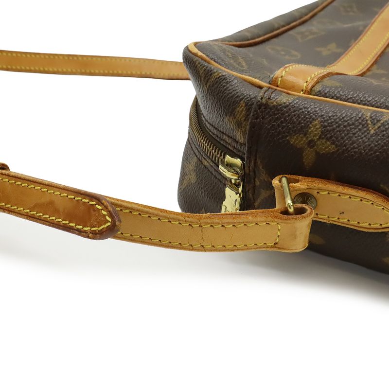 Louis Vuitton Monogram Trocadero 30 Shoulder Bag Crossbody M51272