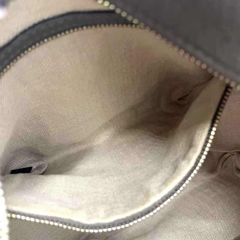 Gucci Greenwich Leather Gray One Shoulder Bag Gold 268749