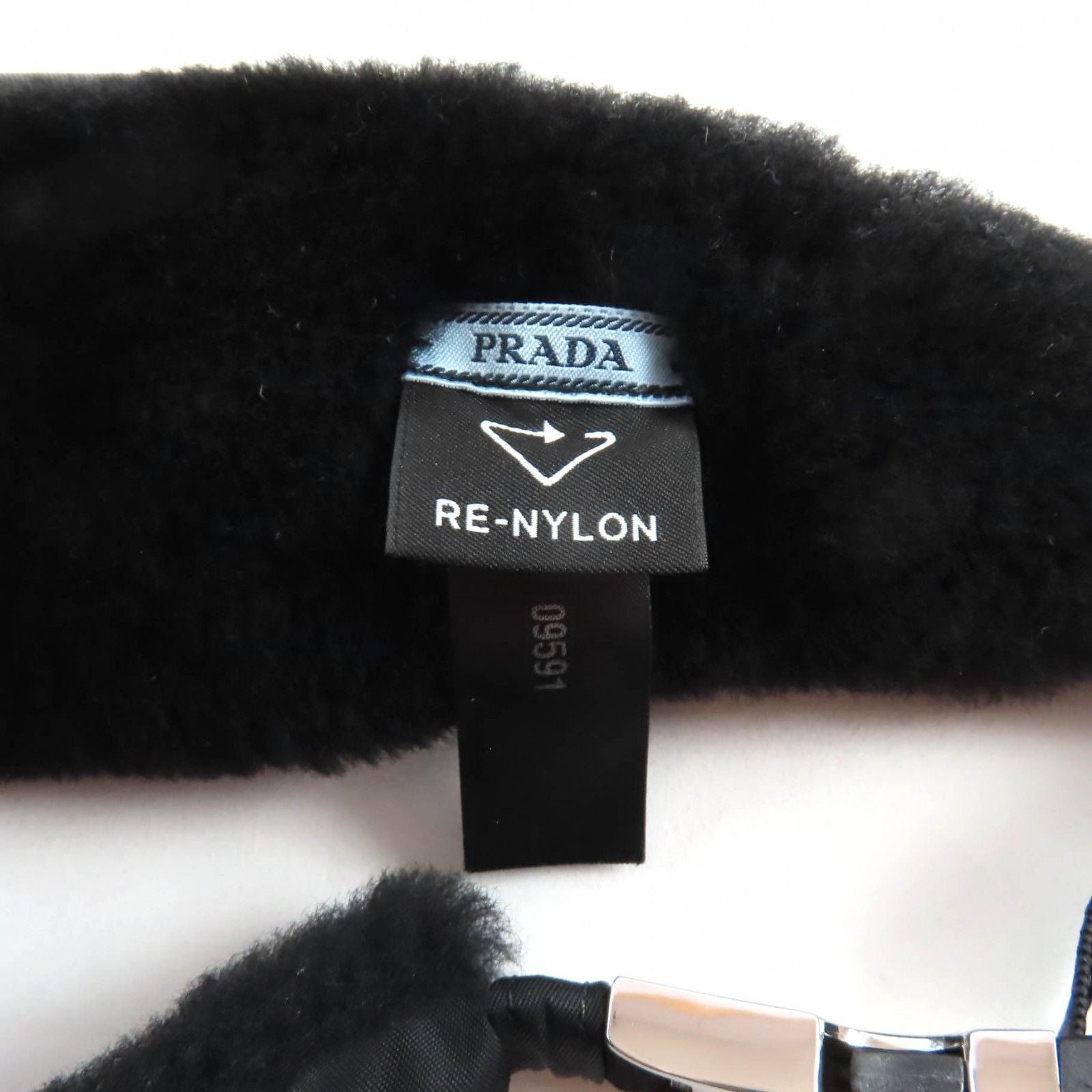 Excellent Condition Prada 1ie020 Re Nylon Hair Band Hair Accessory