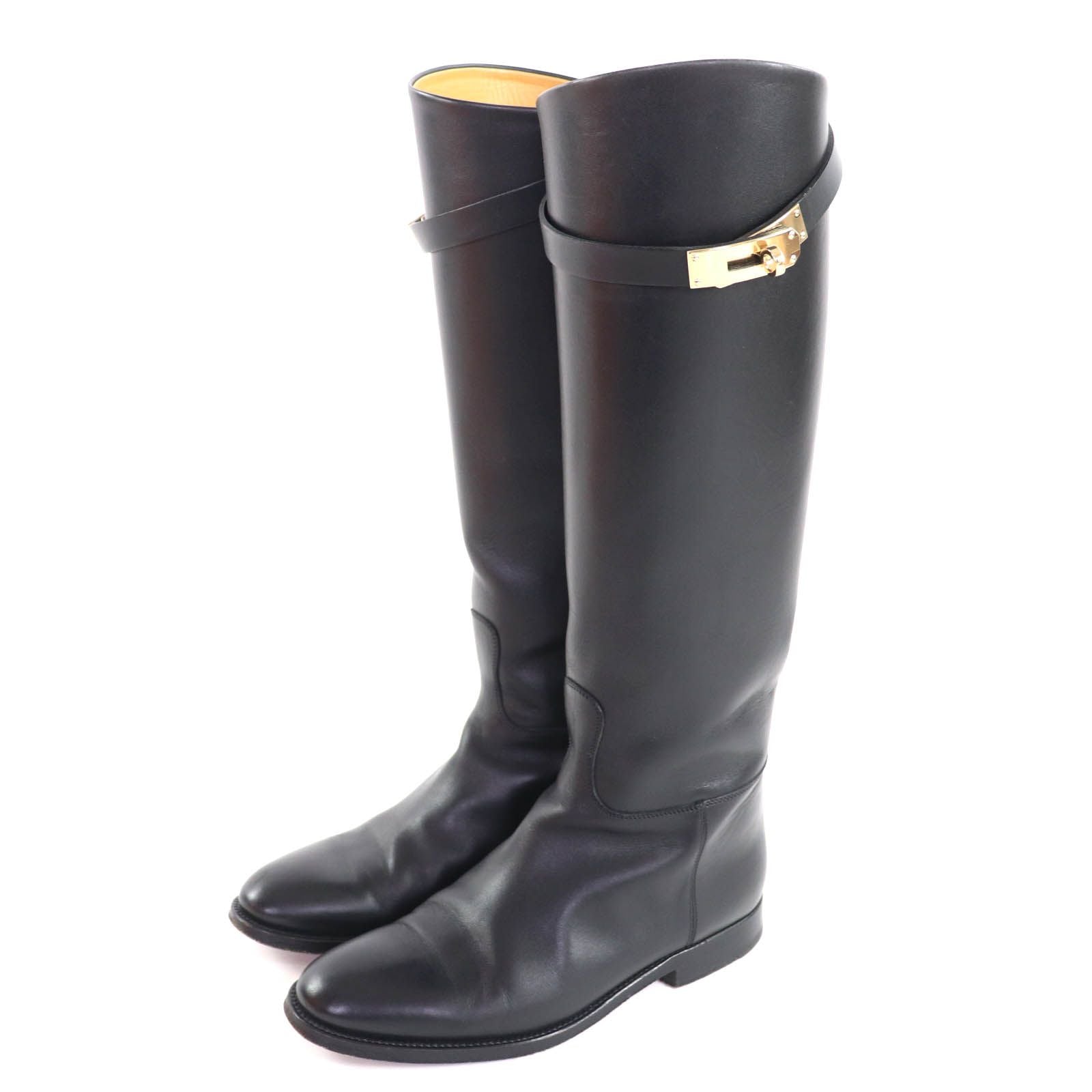 Excellent Condition Hermes Gold Hardware Kelly Buckle Leather Jumping Long