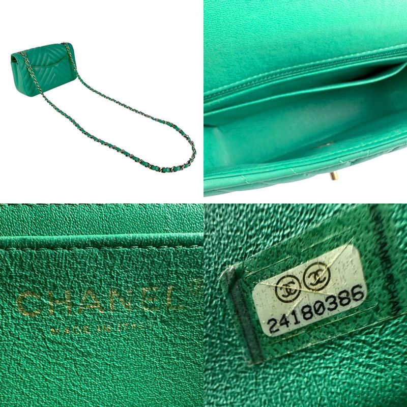 Chanel Shoulder Bag V-Stitching