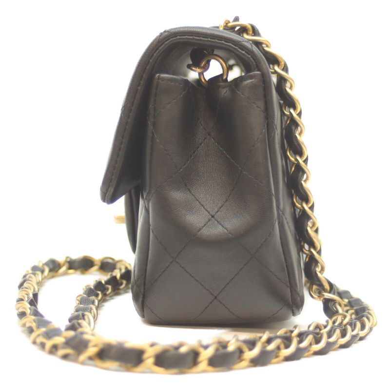 Chanel 27 No A69900 Black Ghardware Lamb Mini Matrasse 20 Chain Shoulder