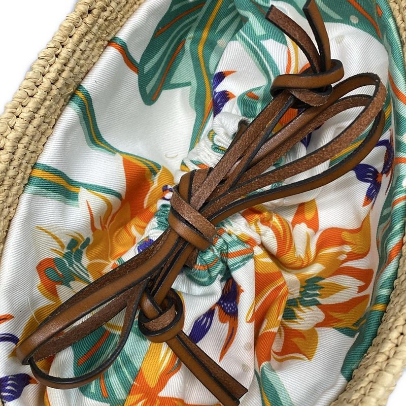 Loewe Shoulder Bag Anagram Pochette Basket Bag Natural (Beige) X Tan (Brown) X