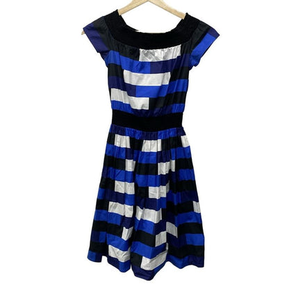 Prada Dress Size 38 S Women - Black X Navy X Multi Crew Neck Short Sleeves Knee