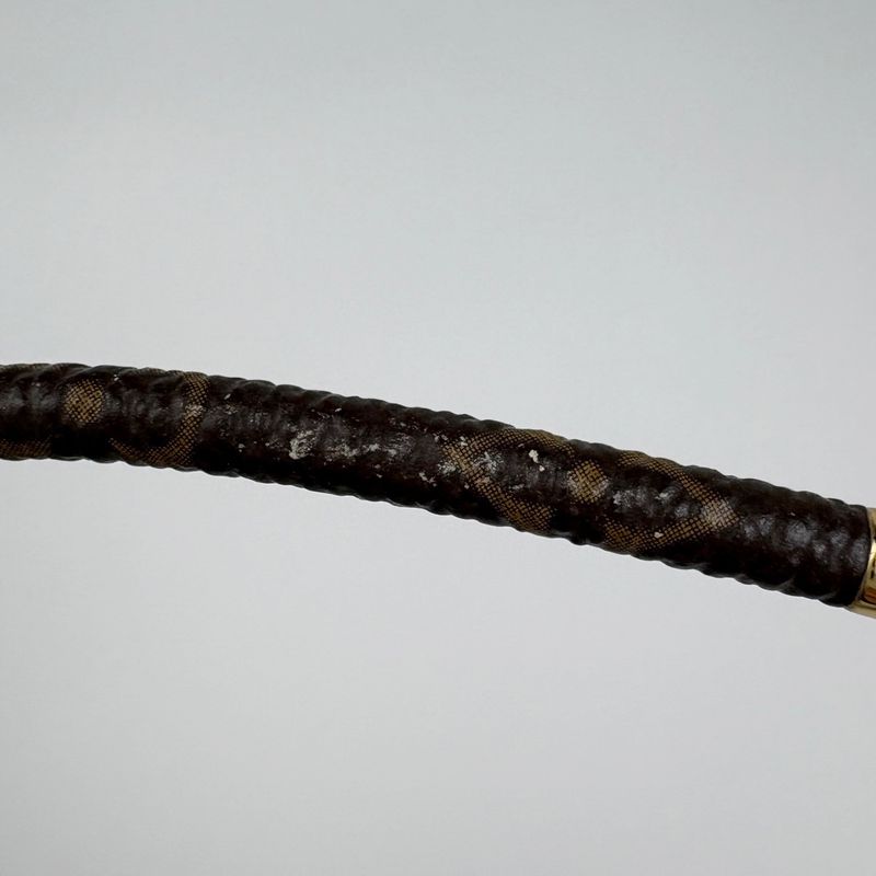 Louis Vuitton Viola Sunglass Es Gradient Eyewear Sunglass Es Metal Monogram Gold