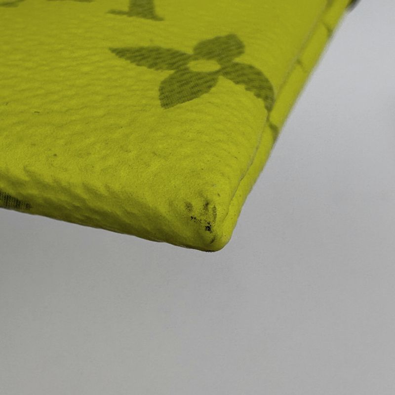 Louis Vuitton Pochette Discovery PM Neon Wallet Card Pouch Taigarama Jeanne