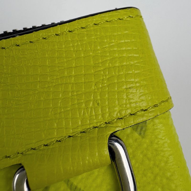 Louis Vuitton Pochette Discovery PM Neon Wallet Card Pouch Taigarama Jeanne