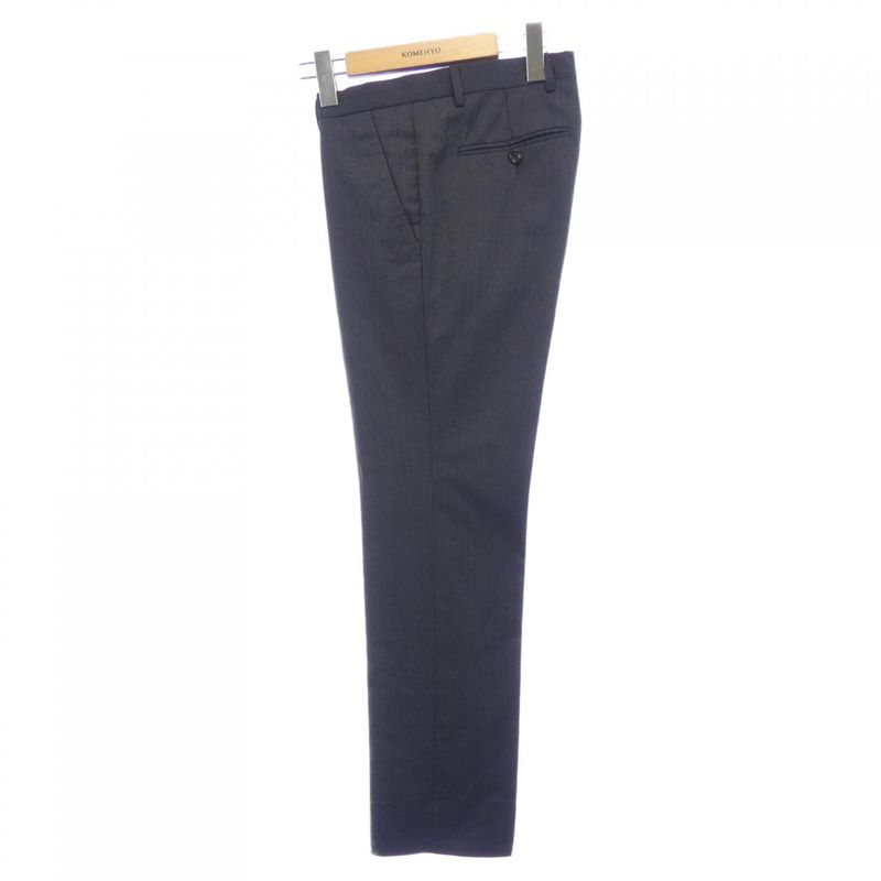 Gucci 337687 Z6866 Suit