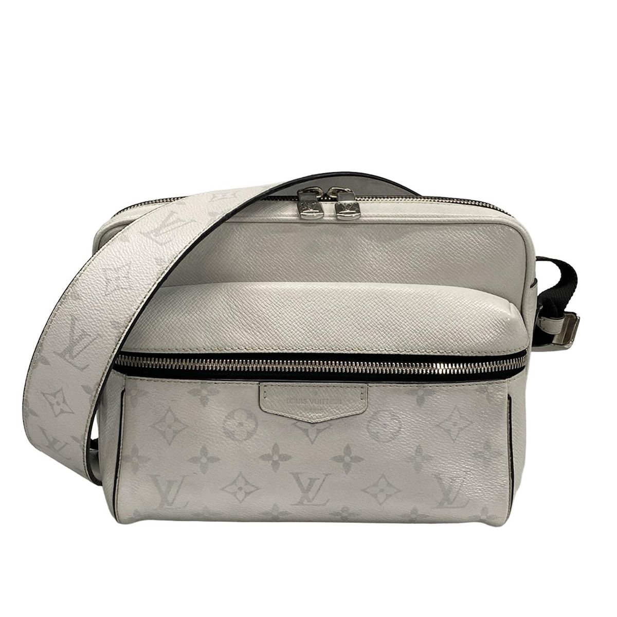 Louis Vuitton Shoulder Bag Taigarama Outdoor Messenger PM M30243 Antarctica