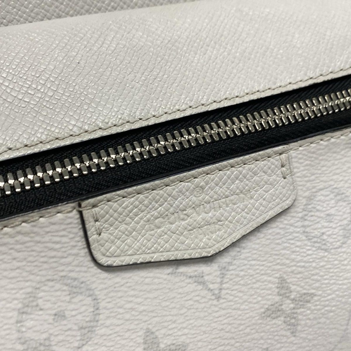 Louis Vuitton Shoulder Bag Taigarama Outdoor Messenger PM M30243 Antarctica