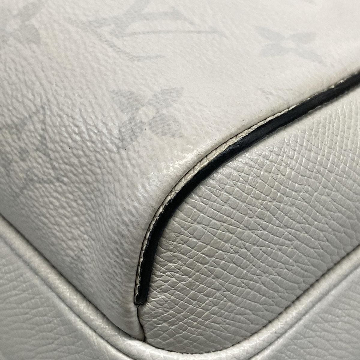 Louis Vuitton Shoulder Bag Taigarama Outdoor Messenger PM M30243 Antarctica