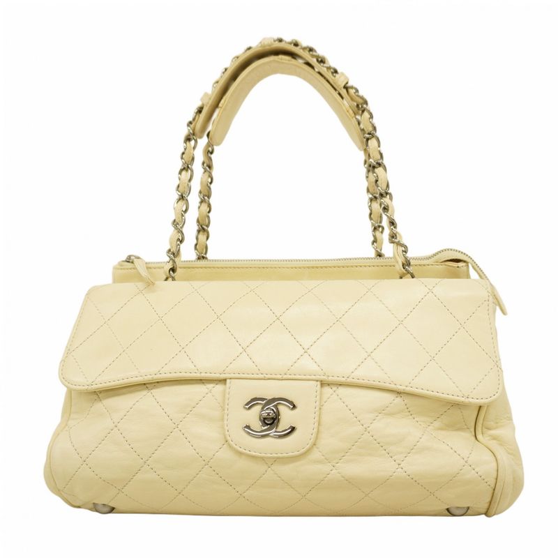 Chanel Shoulder Bag Matelasse Lambskin White Silver Hardware Women