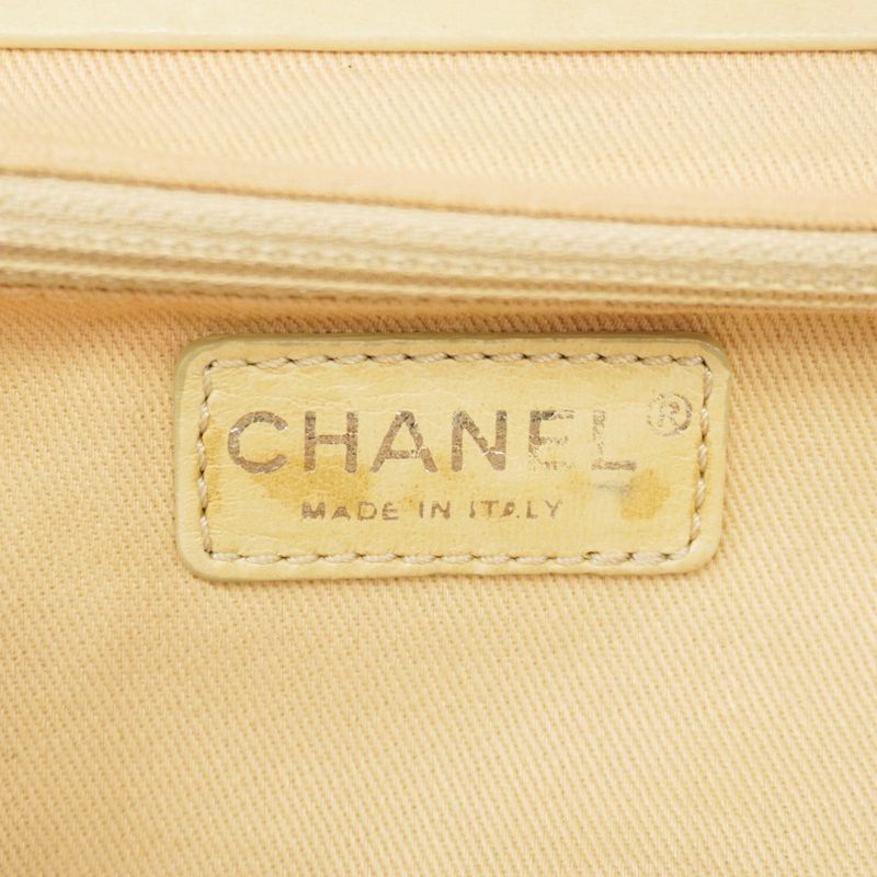 Chanel Shoulder Bag Matelasse Lambskin White Silver Hardware Women