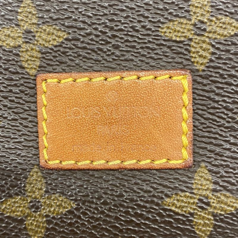 Louis Vuitton Shoulder Bag Monogram Saumur 30 M42256 Brown Ladies