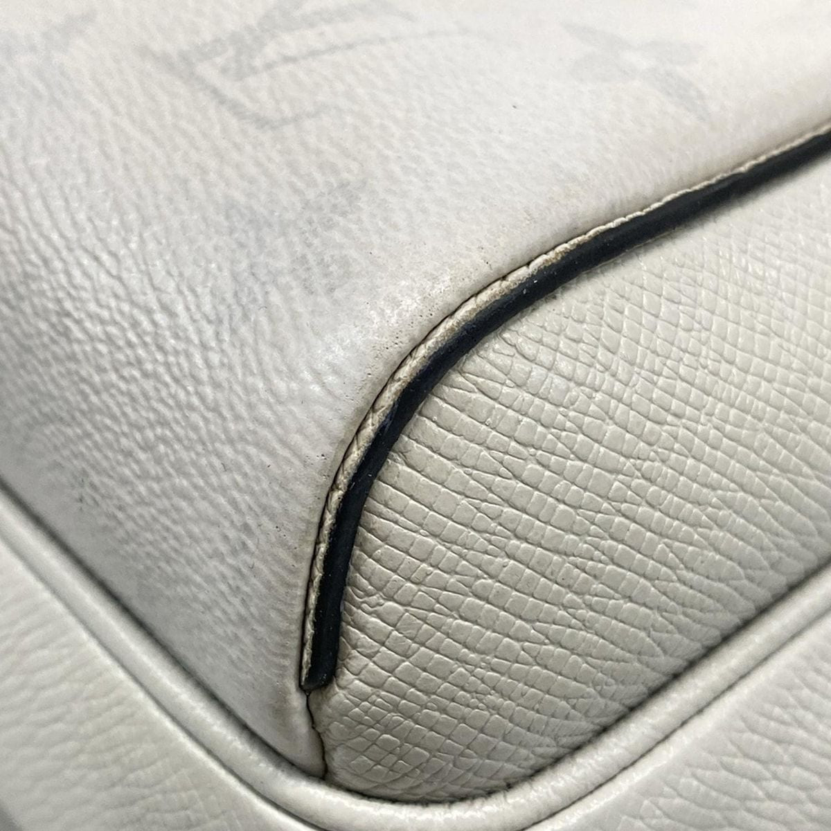 Louis Vuitton Shoulder Bag Taigarama Outdoor Messenger PM M30243 Antarctica