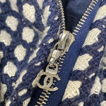 Chanel Coat Size 38 M Women's P32956 Dark Navy and Ivory Tweed Zip Up Spring/fal
