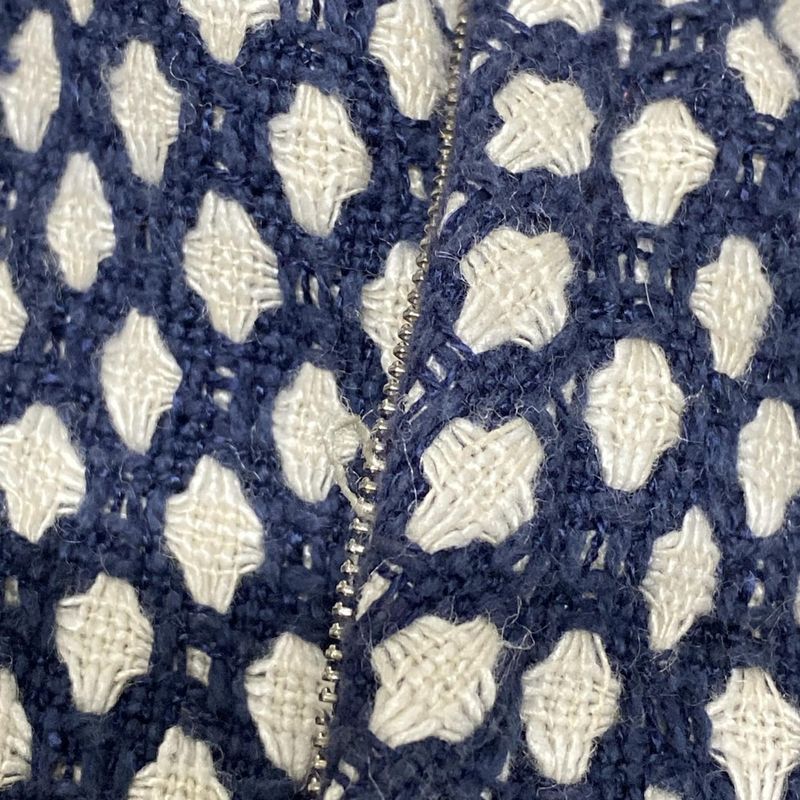 Chanel Coat Size 38 M Women's P32956 Dark Navy and Ivory Tweed Zip Up Spring/fal