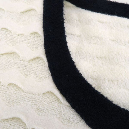 Chanel Cardigan P43011