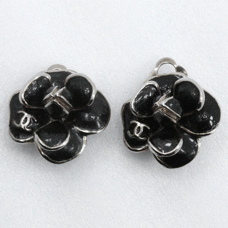 Chanel Camellia Coco Mark Metal Silver 08p Ladies 15.5g Earring