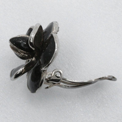 Chanel Camellia Coco Mark Metal Silver 08p Ladies 15.5g Earring