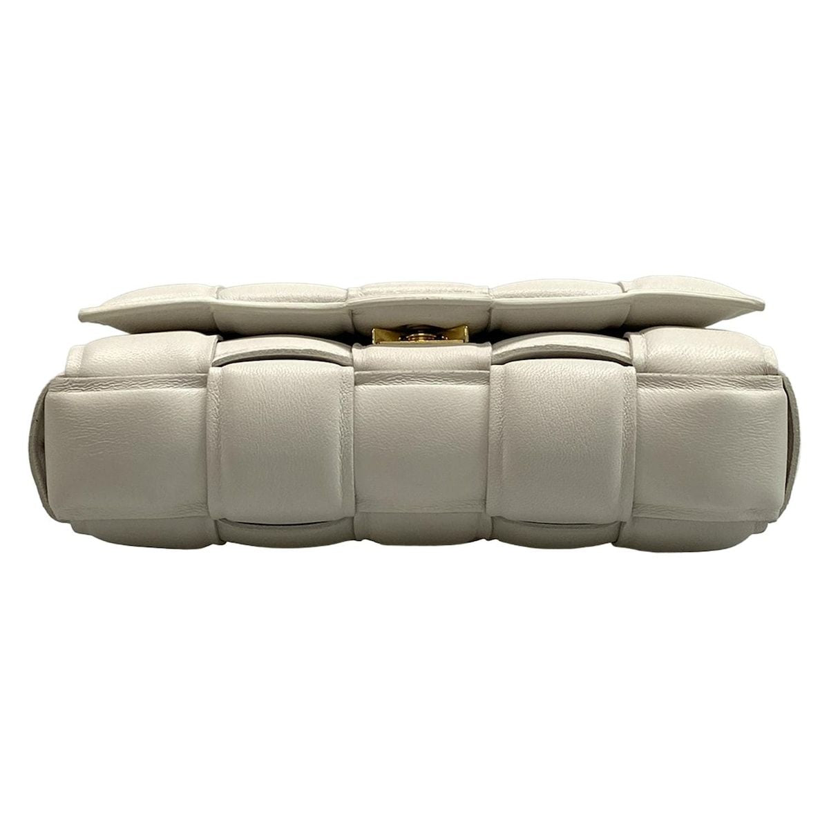 Bottega Veneta Shoulder Bag Padded Cassette White Leather