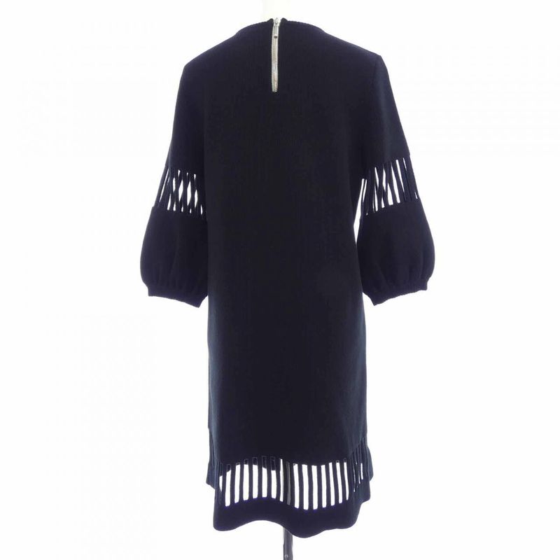 Chanel P57808k07594 Dress