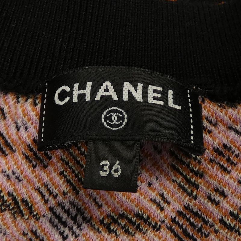 Chanel P75342k10799 23a Knitwear