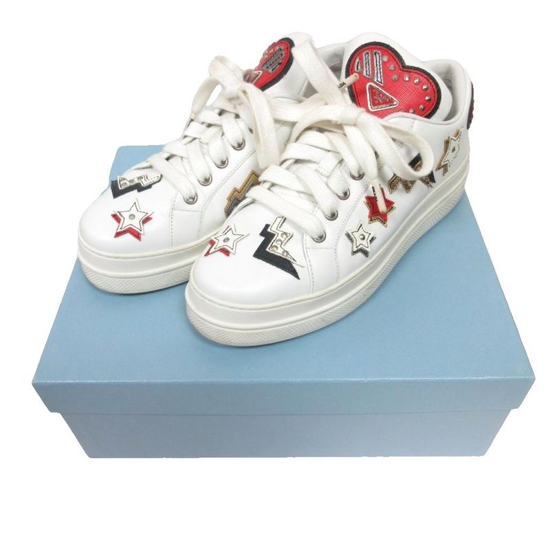 Prada 1e319l Heart Wappen Studded Sneakers Low Cut Leather 36.5 White - Mnk3