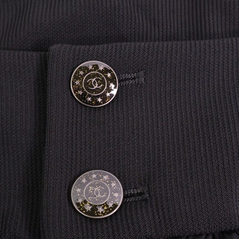 Chanel Unused Domestic Authentic P45488w05261 Camellia Ribbon Back Coco Button