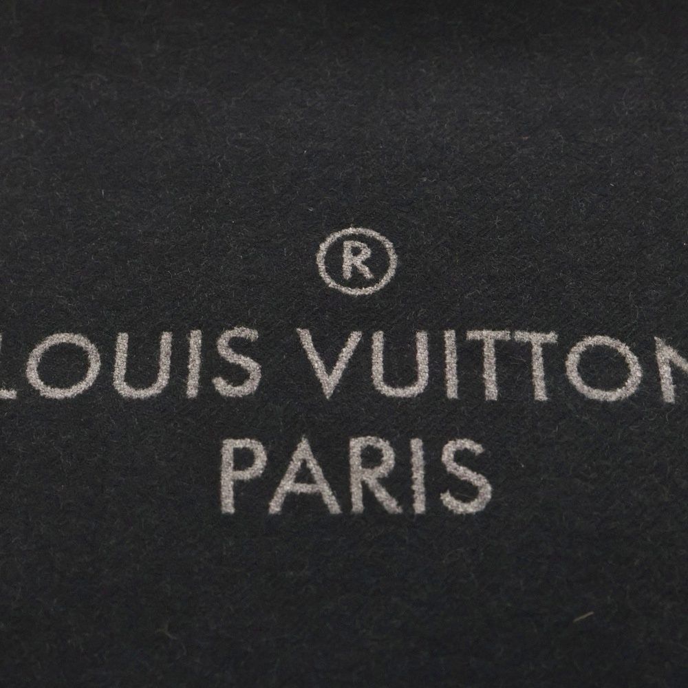 Louis Vuitton Escharp City Alps Logo Patch Fringe Muffler Stole Black