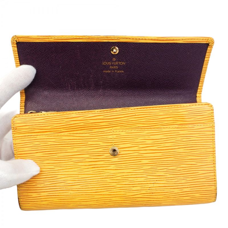 Louis Vuitton Epi Pochette Porte Monet Cles Di M63579 Jeanne Women's Long Wallet