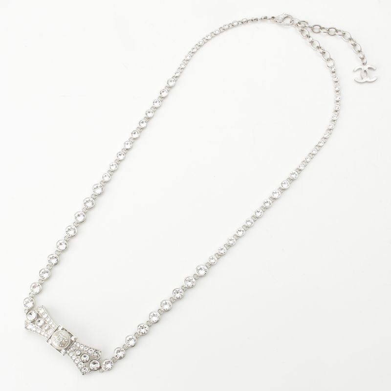 Chanel B23s Coco Mark Rhinestone Pearl Ribbon Necklace Accessories Silver