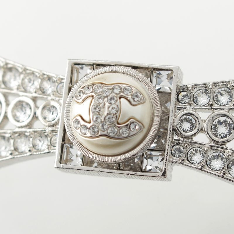 Chanel B23s Coco Mark Rhinestone Pearl Ribbon Necklace Accessories Silver
