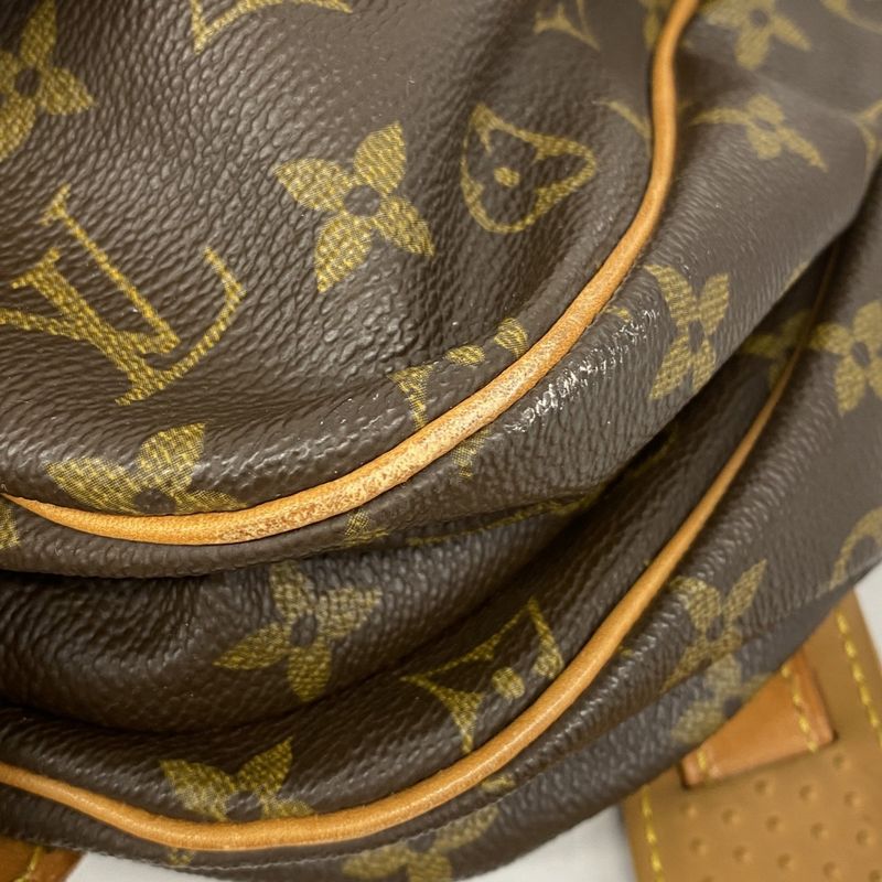 Louis Vuitton Shoulder Bag Monogram Saumur 30 M42256 Brown Ladies