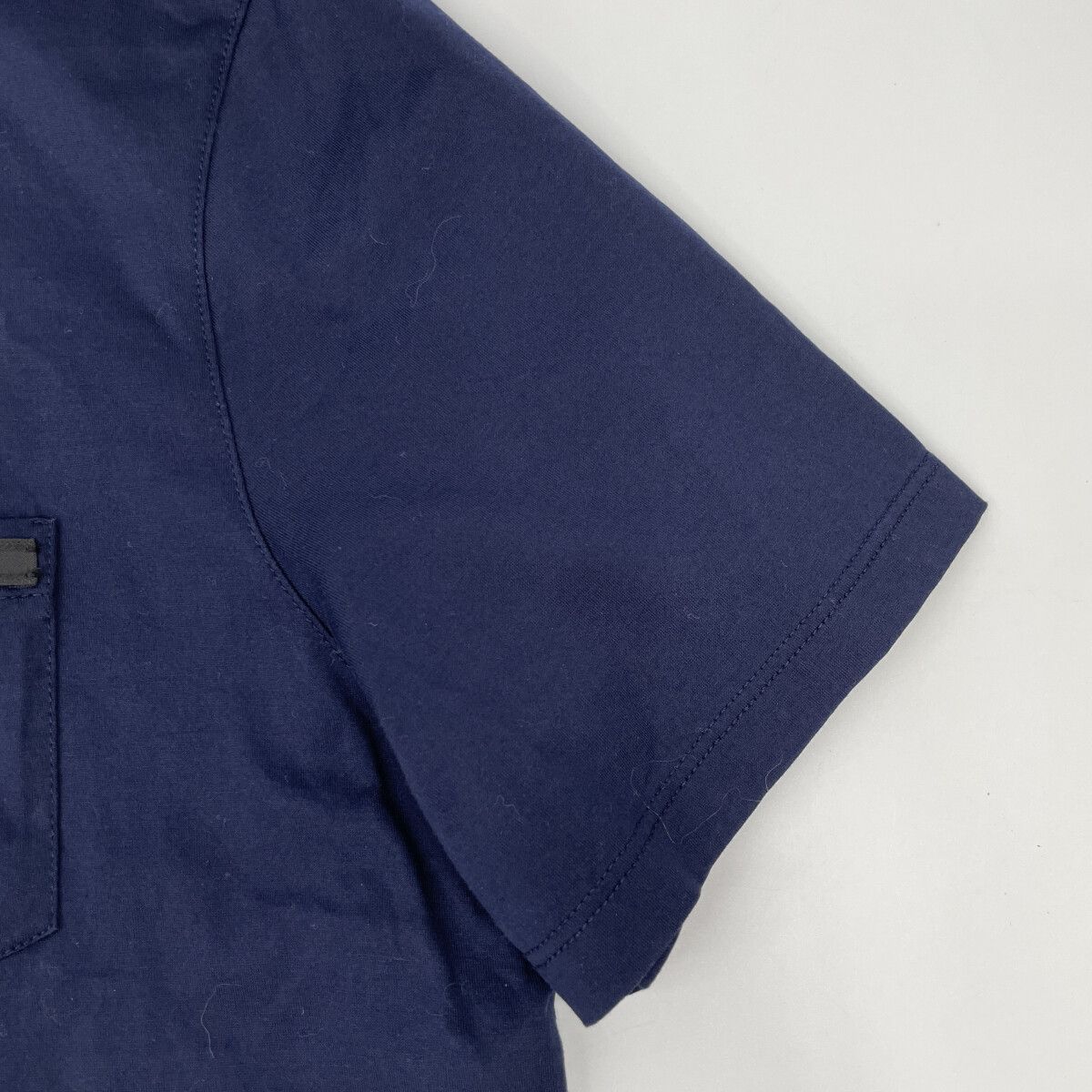 Prada Ujn007 ﾈｲﾋﾞｰ ｺｯﾄﾝ ﾎﾟﾛｼｬﾂ Ⅿ