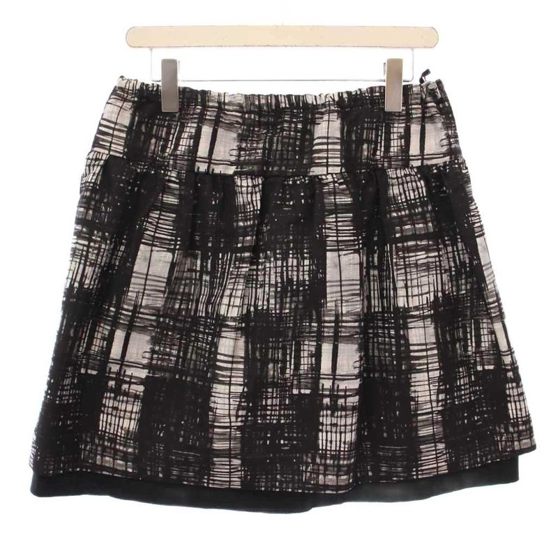 Prada Flared Skirt Mini Length Full Pattern Bicolor Silk 40 Black White BB