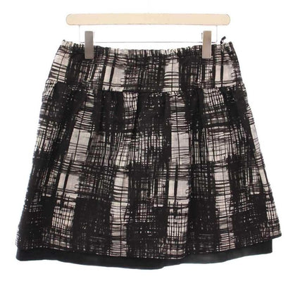 Prada Flared Skirt Mini Length Full Pattern Bicolor Silk 40 Black White BB