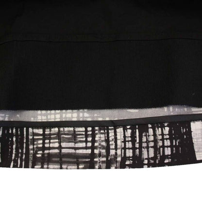 Prada Flared Skirt Mini Length Full Pattern Bicolor Silk 40 Black White BB