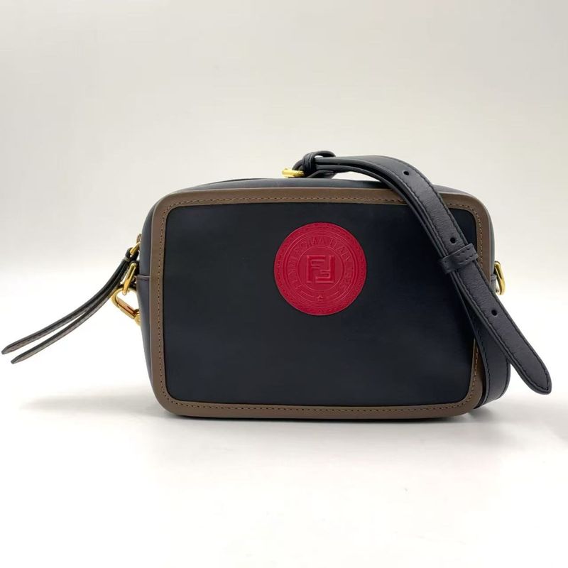 Fendi Cam Leather Brown and Black Shoulder Bag Gold 8bs019