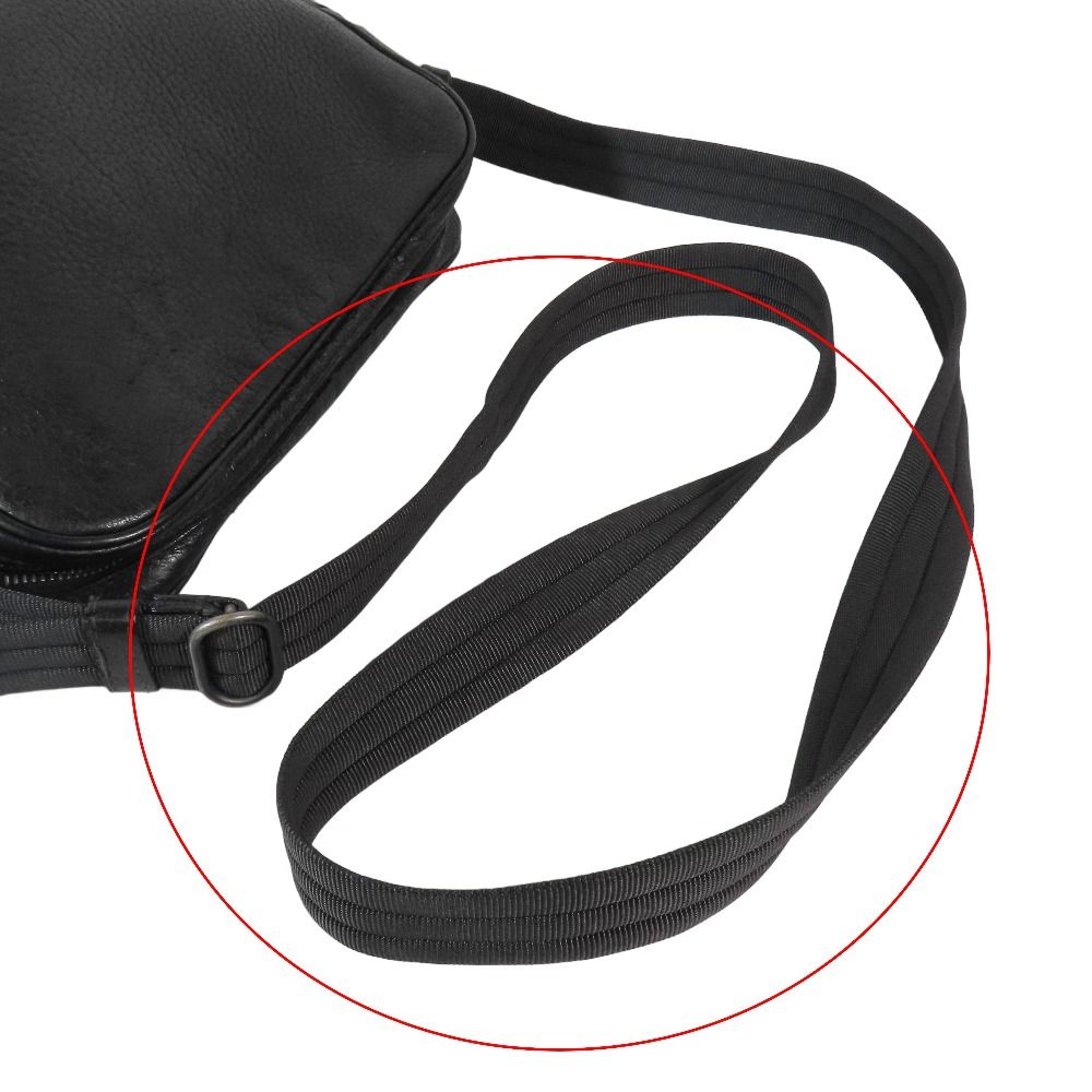 Bottega Veneta Cervo Messenger Shoulder Bag Crossbody Crossbody Leather Black