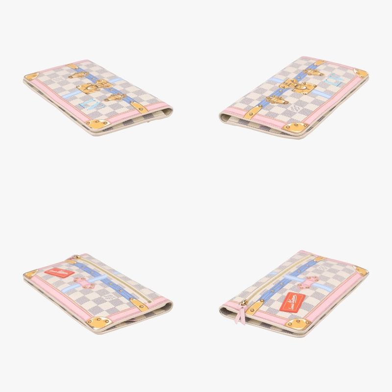 LOUIS VUITTON Summer Trunk Pochette Weekend Azure x Multicolor Damier Camber