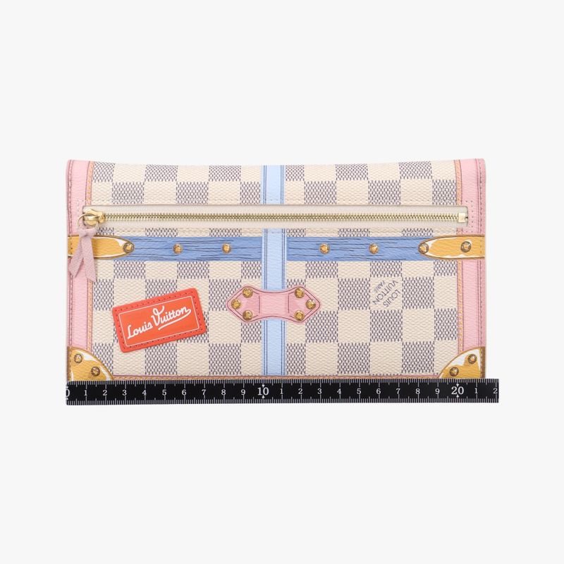 LOUIS VUITTON Summer Trunk Pochette Weekend Azure x Multicolor Damier Camber