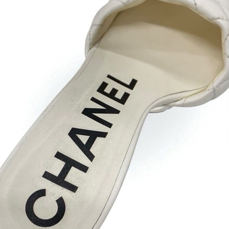 Chanel Sandals Shoes Leather White Gold Coco Mark Matelasse Mules