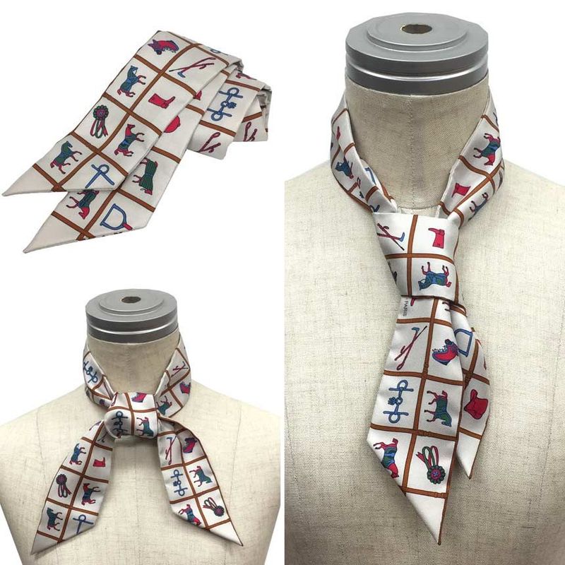 Sale Unused Hermes Twilly Couvertures Et Tenues de Jour Horsewear White Scarf