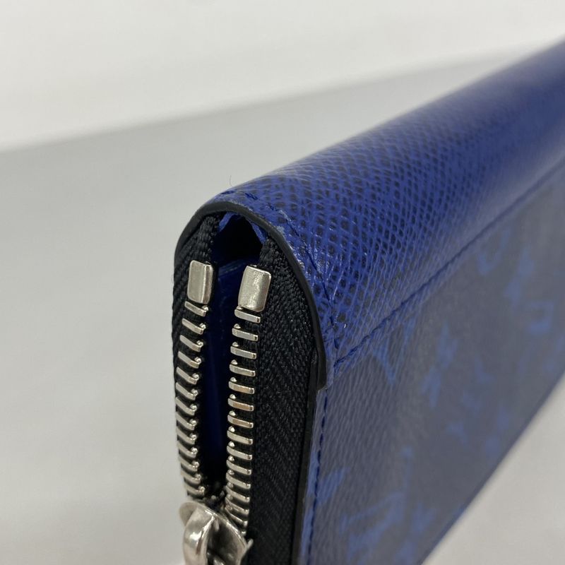 Louis Vuitton Long Wallet Taigarama Zippy Wallet Vertical M30447 Cobalt Men's