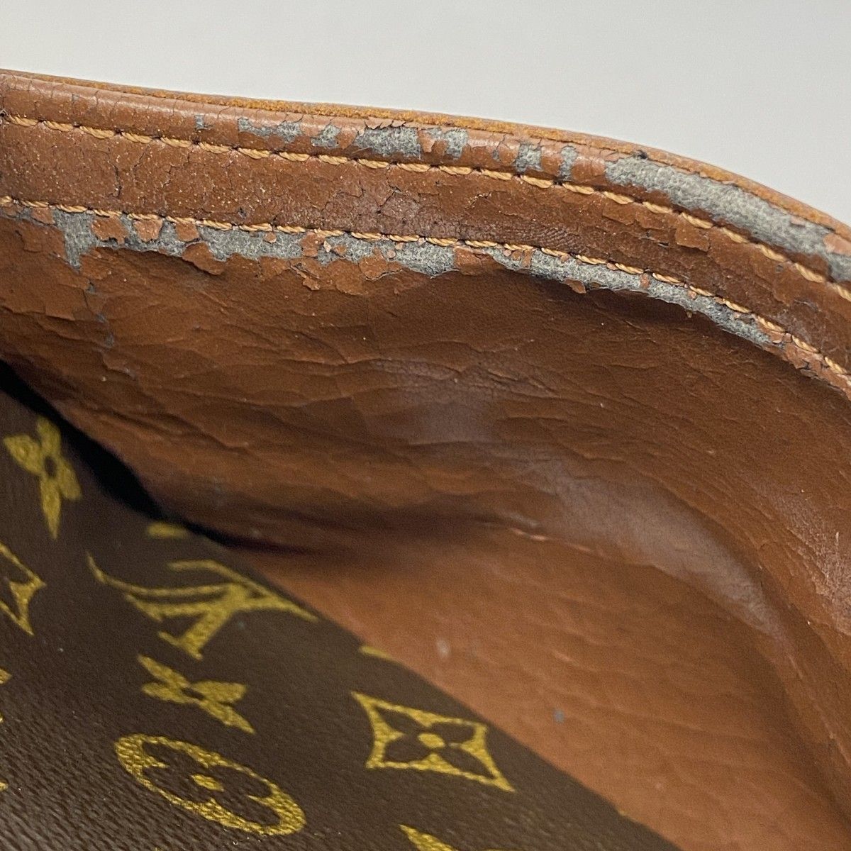 Louis Vuitton Shoulder Bag Monogram Blois M51221 Brown [Used] Women's